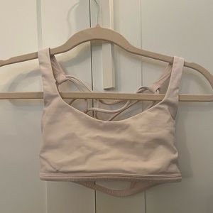 LULULEMON WHITE SPORTS BRA